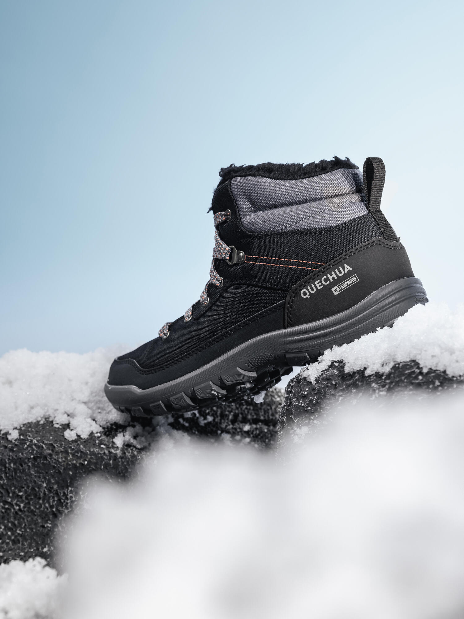 Quechua Women's SH100 MID Warm and Waterproof Hiking Boots - Image 10