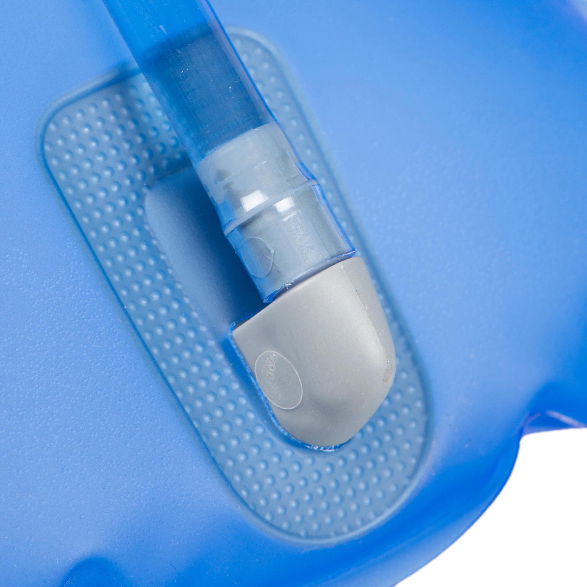 Forclaz MT500 2L Water Bladder - Image 3