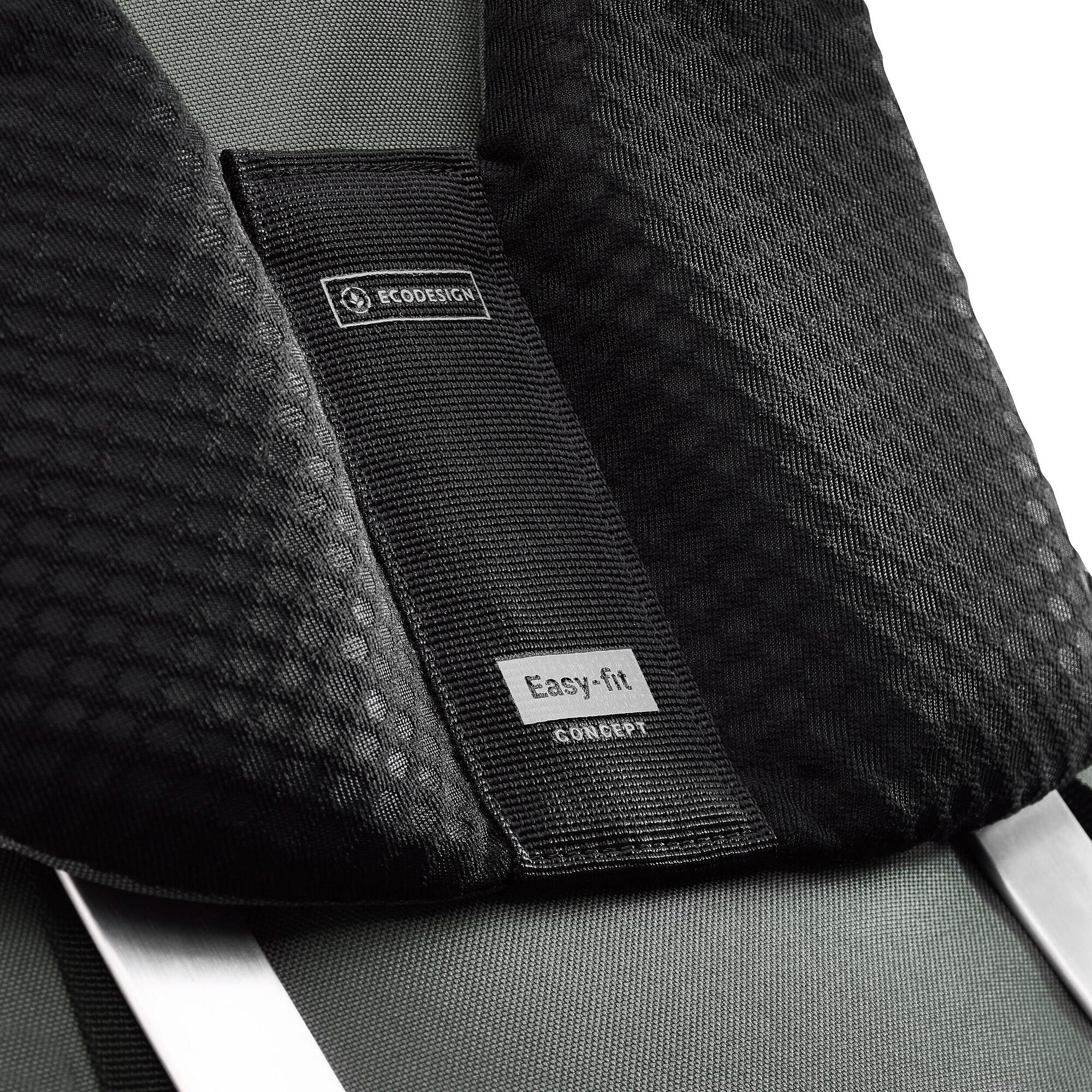 Forclaz Men's Travel 900 70+6L Backpacking Pack - Image 9