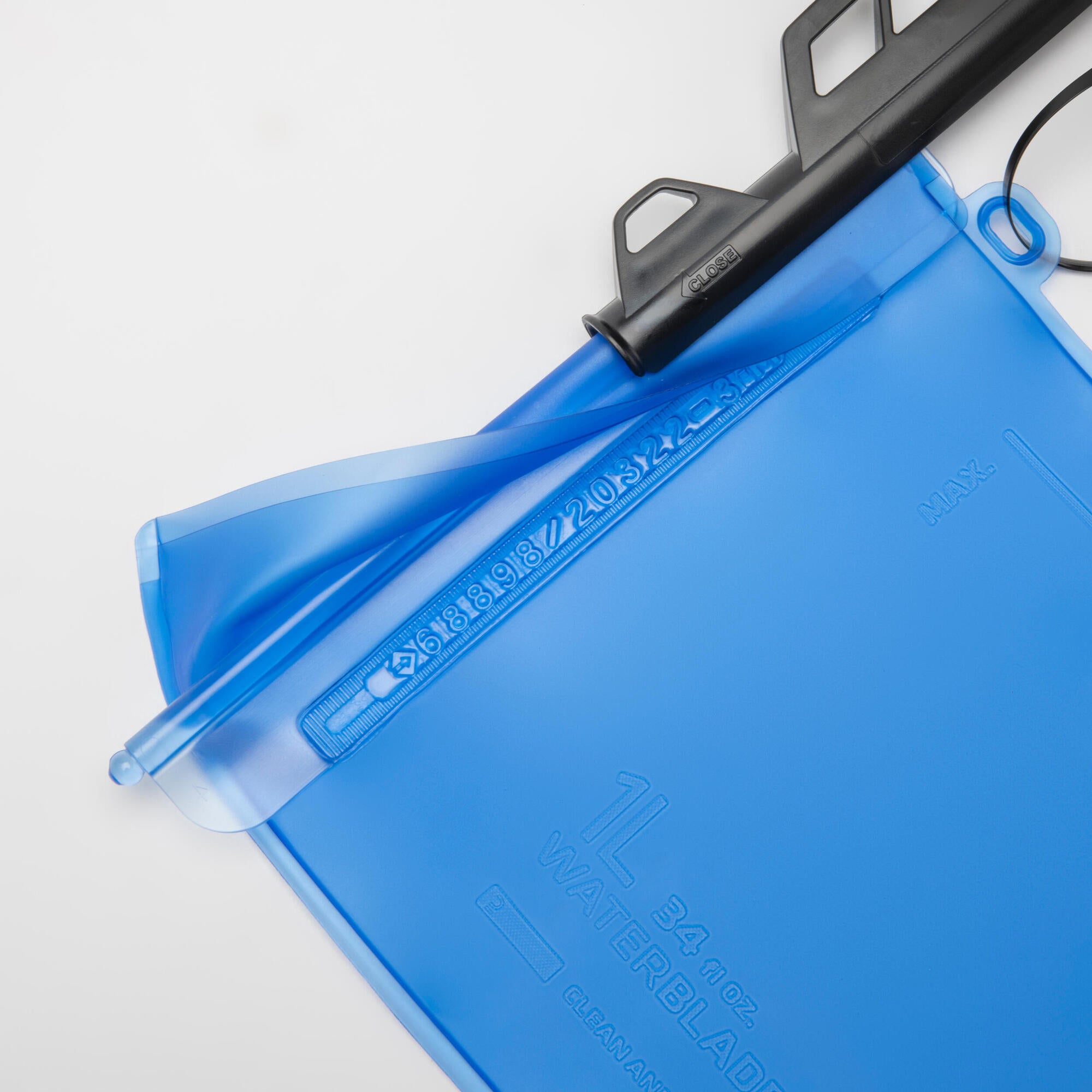 Kiprun 1L Trail Running Water Bladder - Image 4