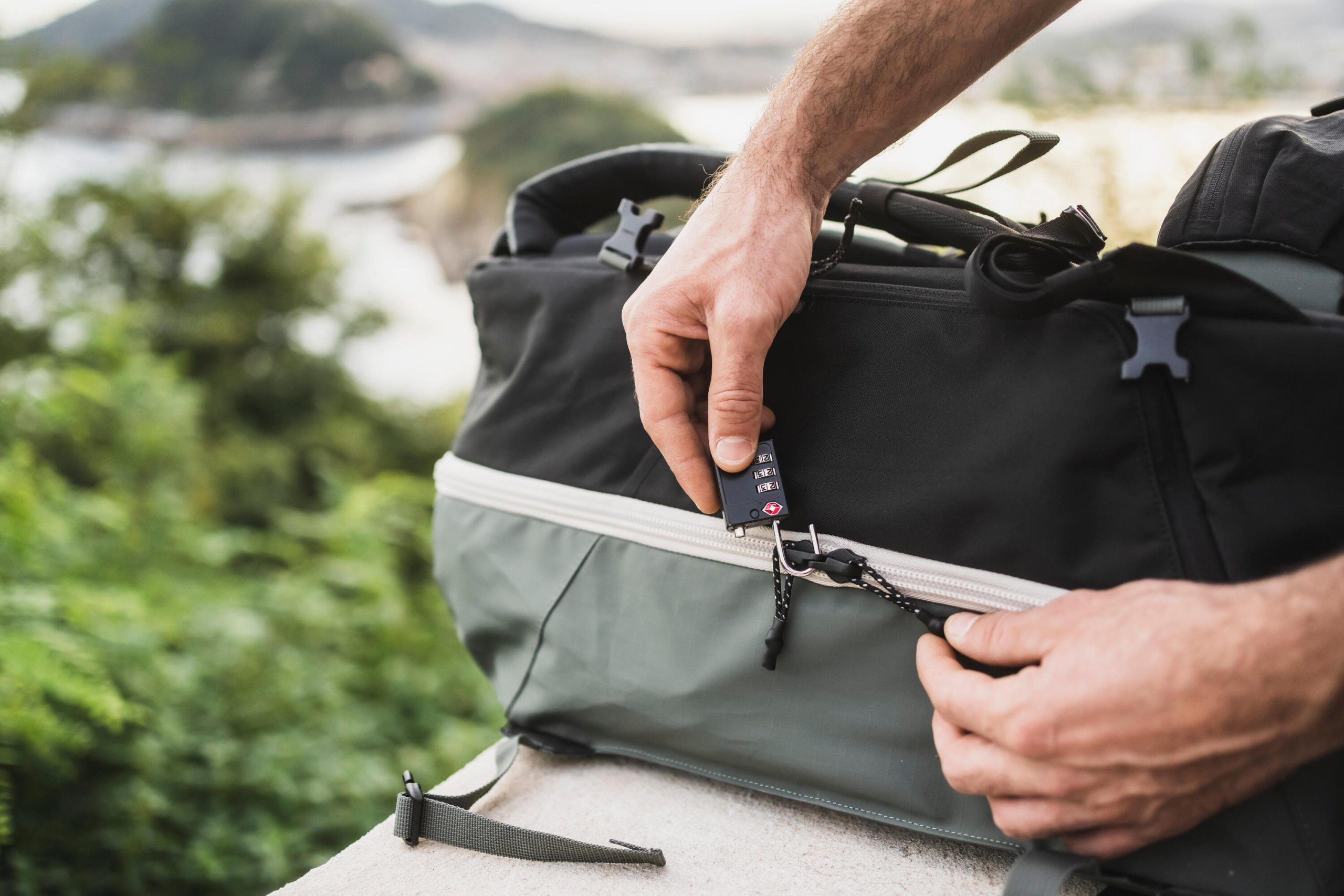 Forclaz Travel 500 Organizer 40 L Backpack - Image 30