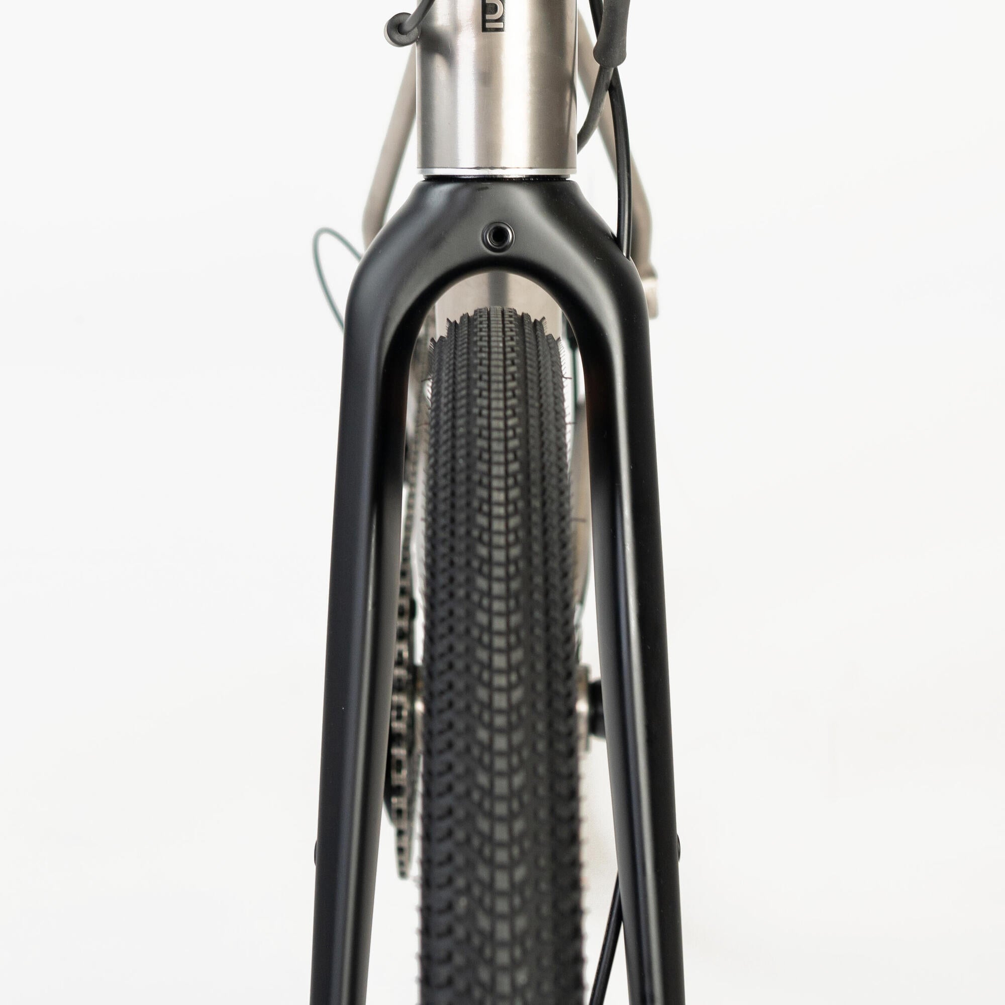 Triban GRVL 900 Ti Gravel Bike - Image 8