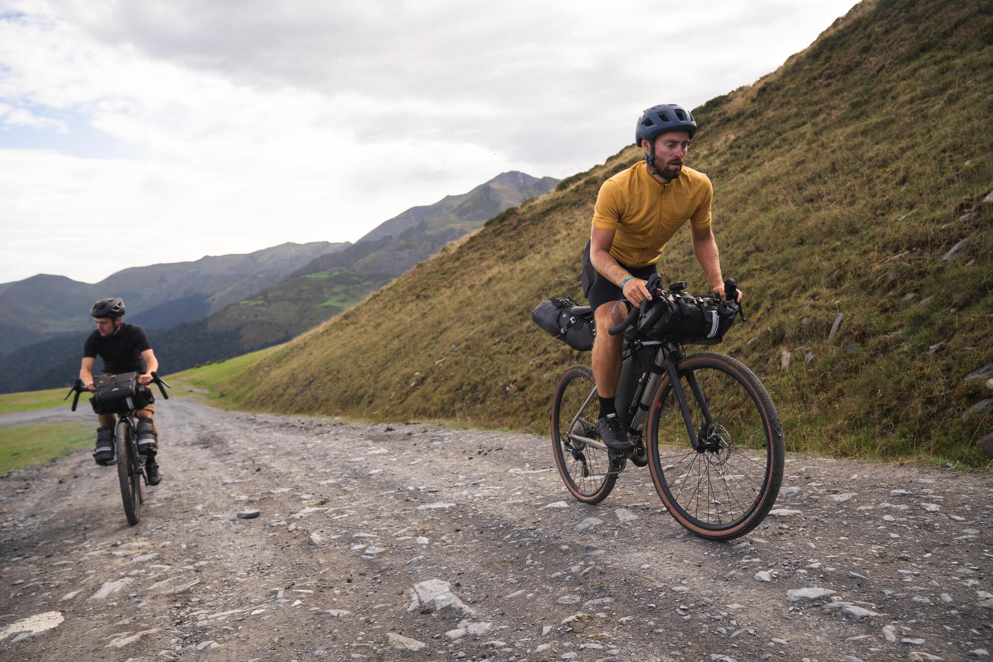 Triban GRVL 900 Ti Gravel Bike - Image 10